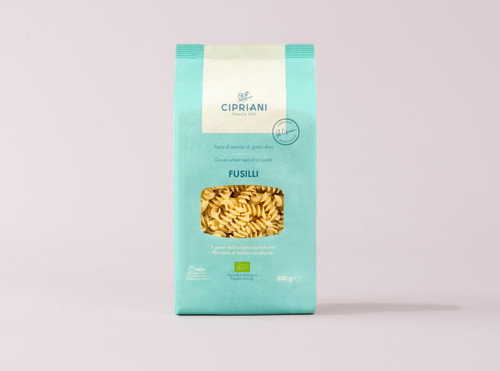 A bottle of Crossip Blazing Pineapple Alcohol-Free Spirit.